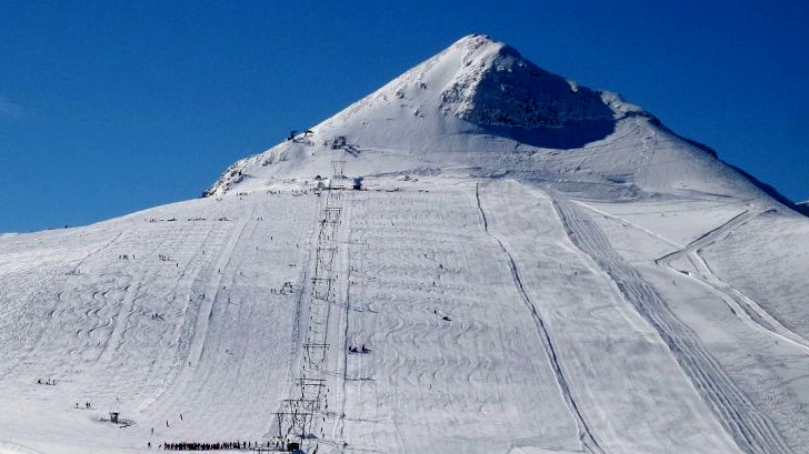 Stelvio, sobre un glaciar de 8 grados: Apocalise4800 deja de esquiar