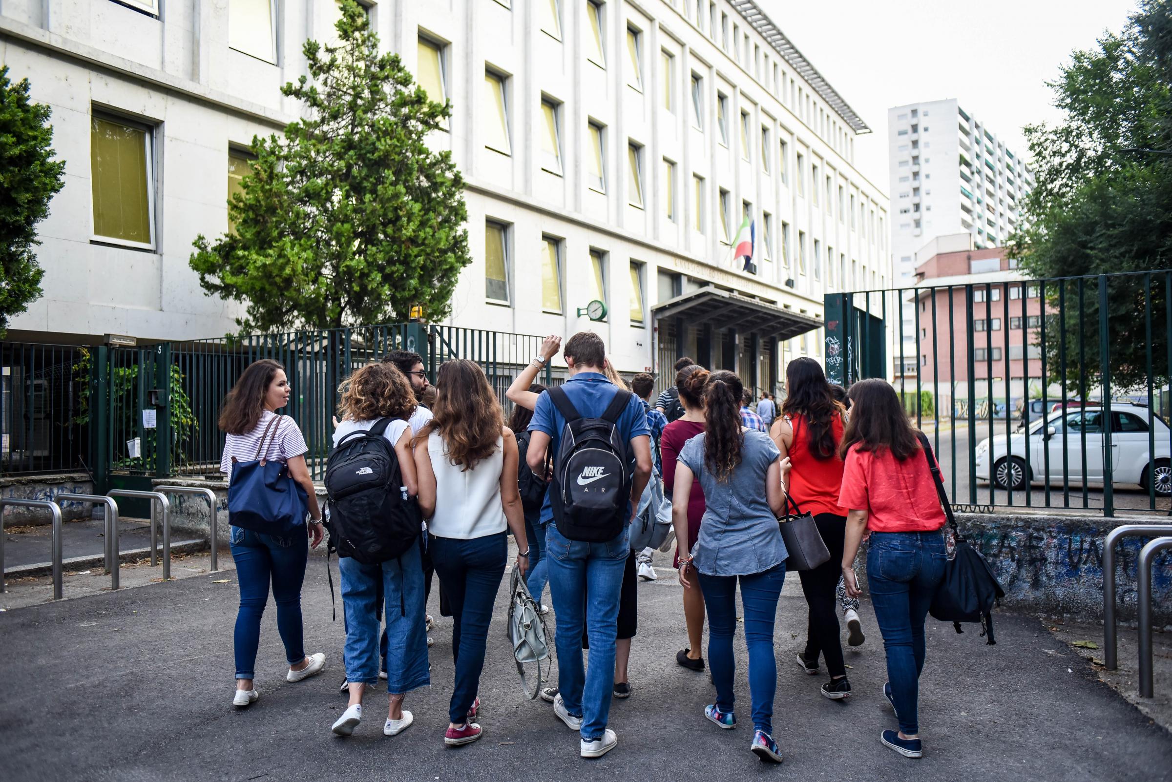 Dal Frisi al Beccaria, i soldi Pnnr alle scuole milanesi - MetroNews