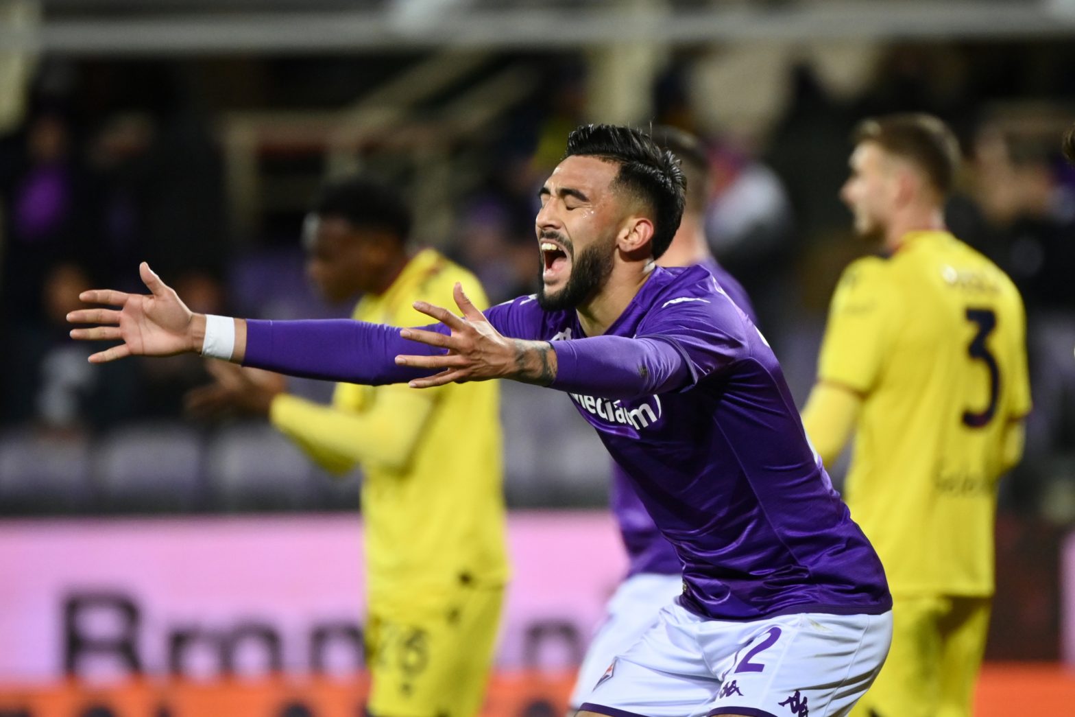 Fiorentina Bologna 2-1. sigillo di Gonzalez su rigore - MetroNews