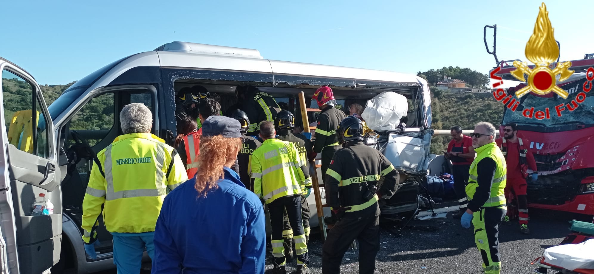 Aurelia, Camion Contro Pullmino: Un Morto E Dieci Feriti - MetroNews